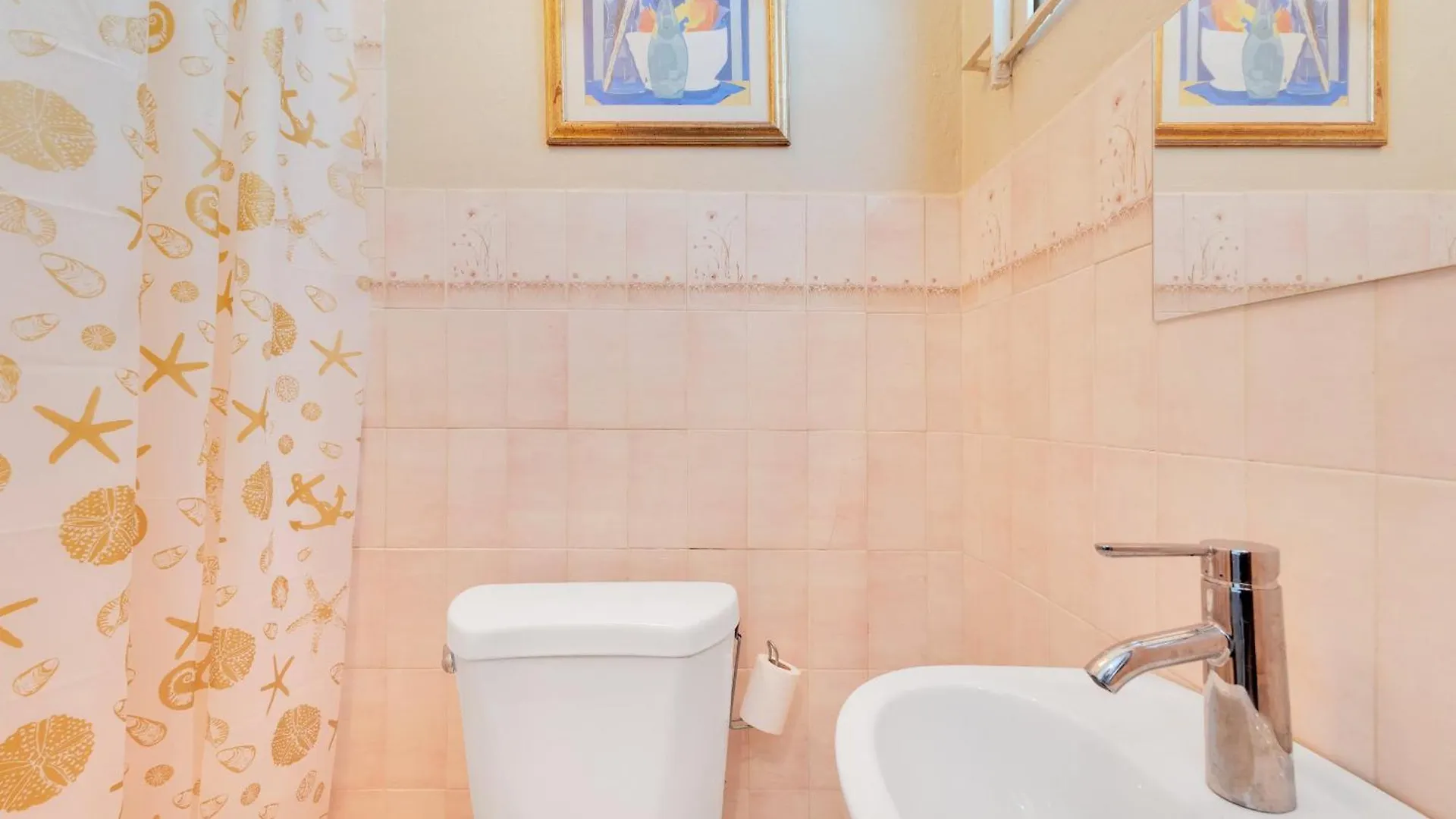 סן חואן Family Hideaway Near Beach, Games, Views & More דירה